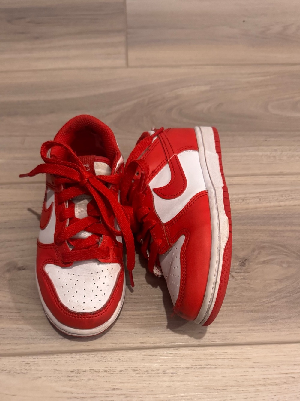 Nike Kids Red and White Low-Top Sneakers